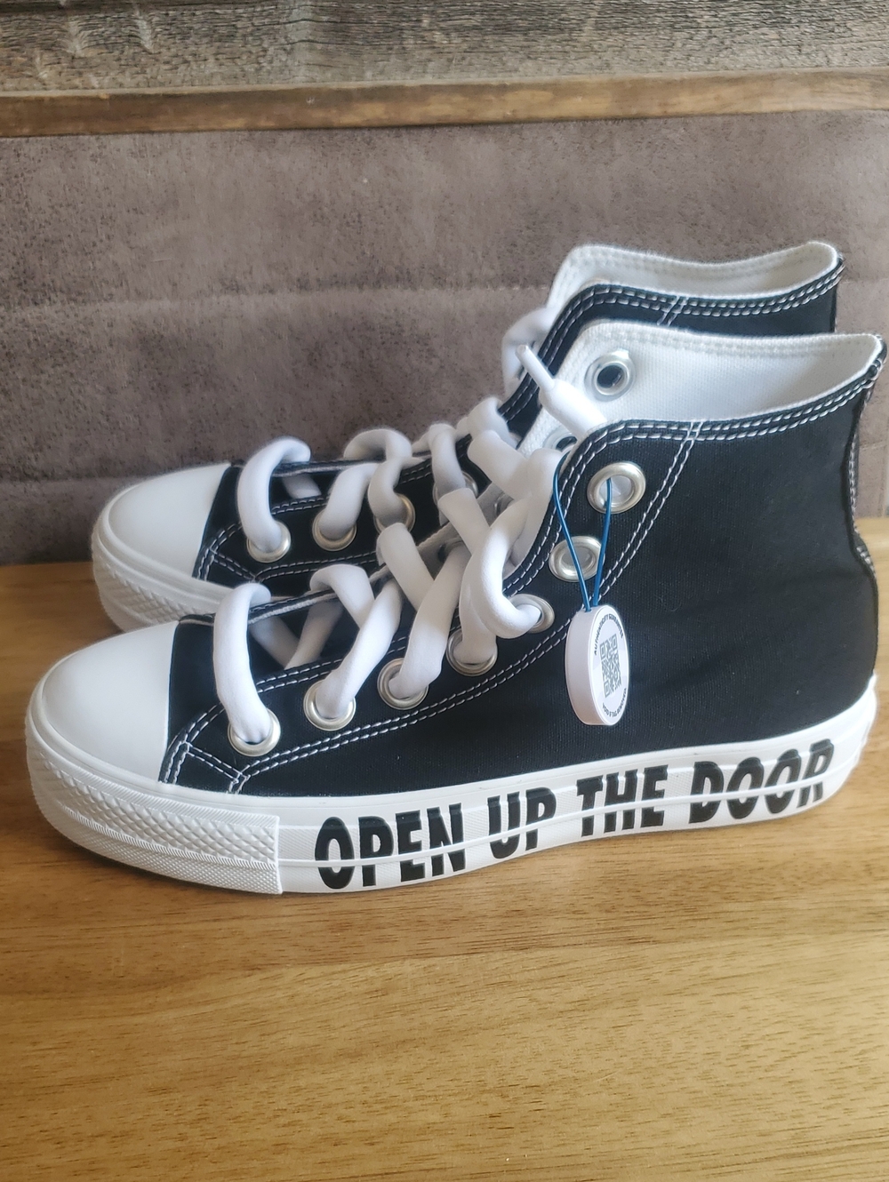 New!!! Billie Eilish X Converse Chuck Taylor All Star Platform M8W10